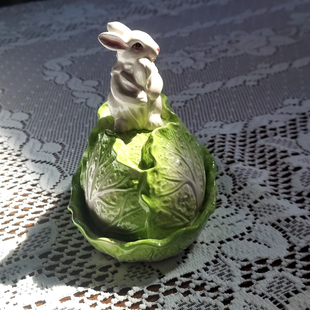 Bunny Butter Dish - Picture 4 of 10